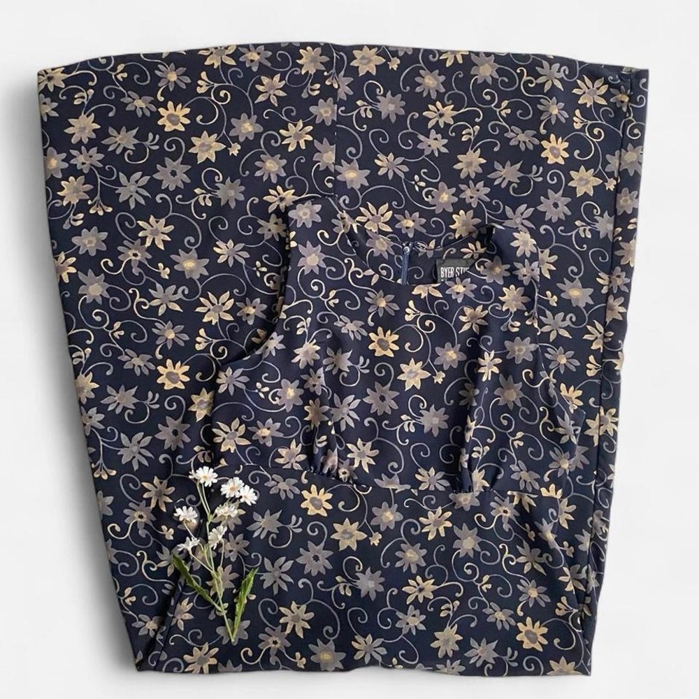 SOLD navy floral sleeveless maxi dressSOLD